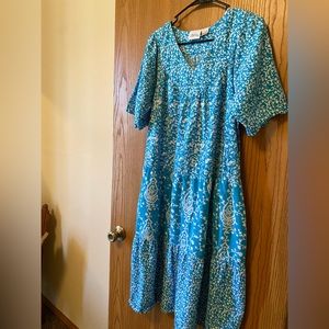 Retro Blue Floral Print Tiered Dress